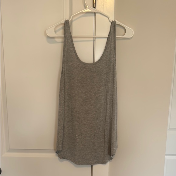 Adrienne Gray Sleeveless Tank - Picture 3 of 3
